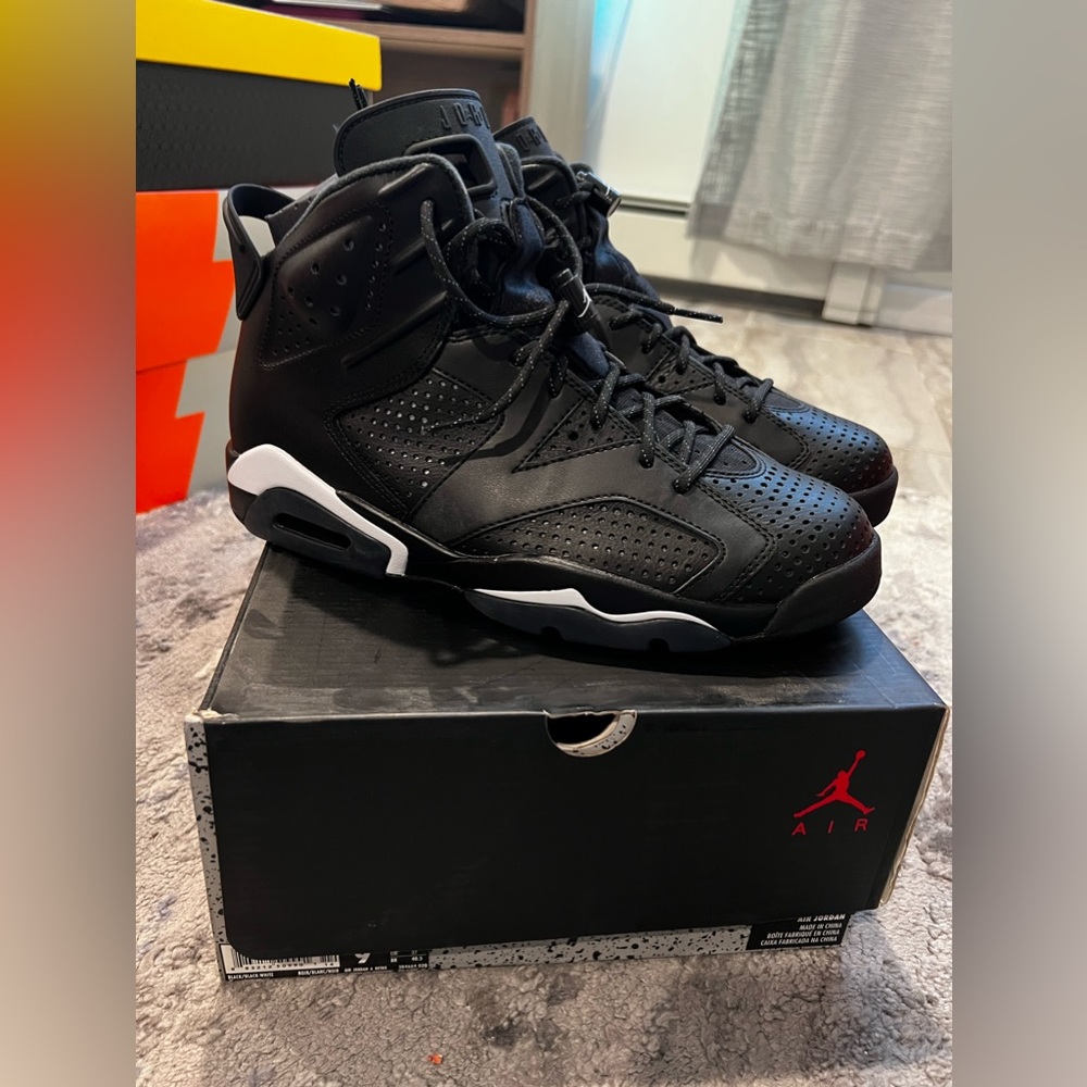 Air Jordan 6 Black